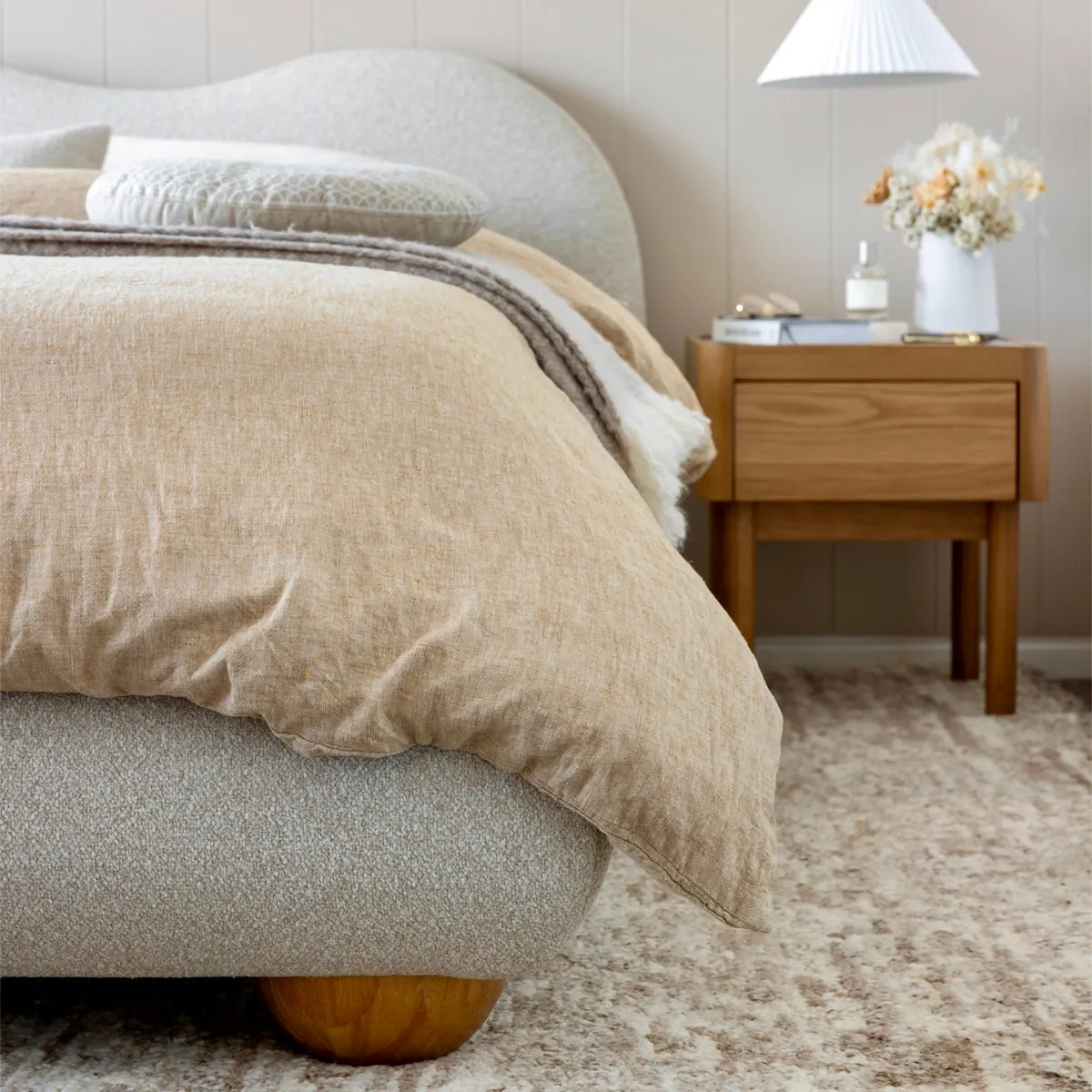 Amalfi Boucle King Bed (Sand)