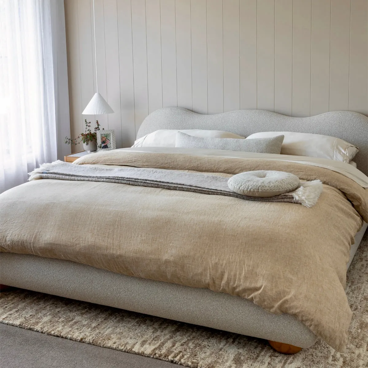 Amalfi Boucle King Bed (Sand)