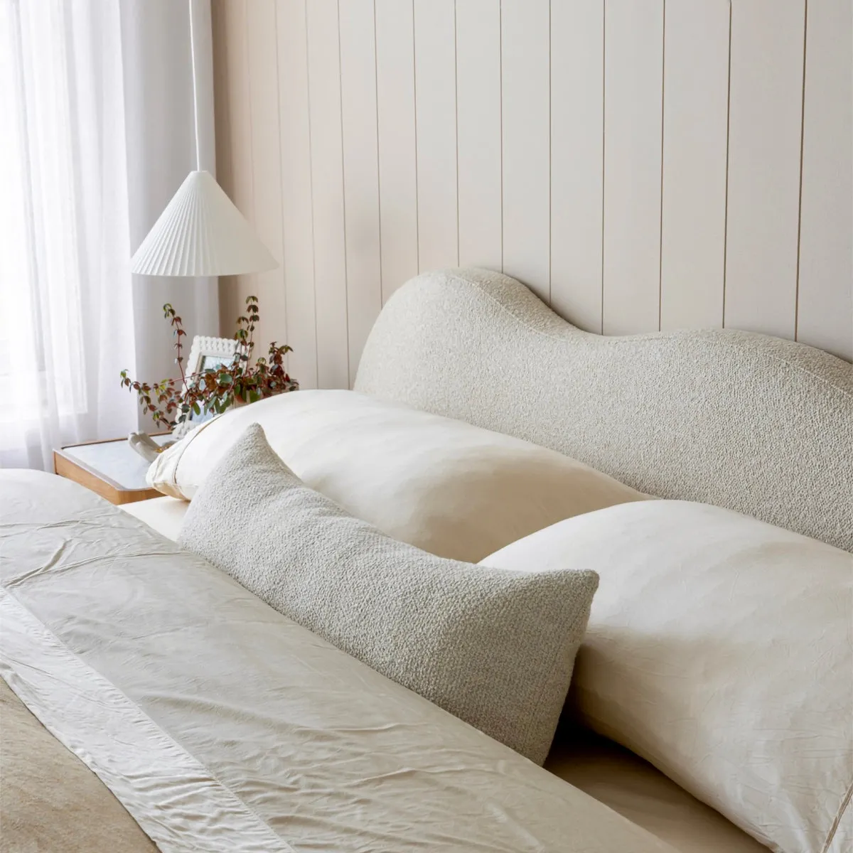 Amalfi Boucle King Bed (Sand)