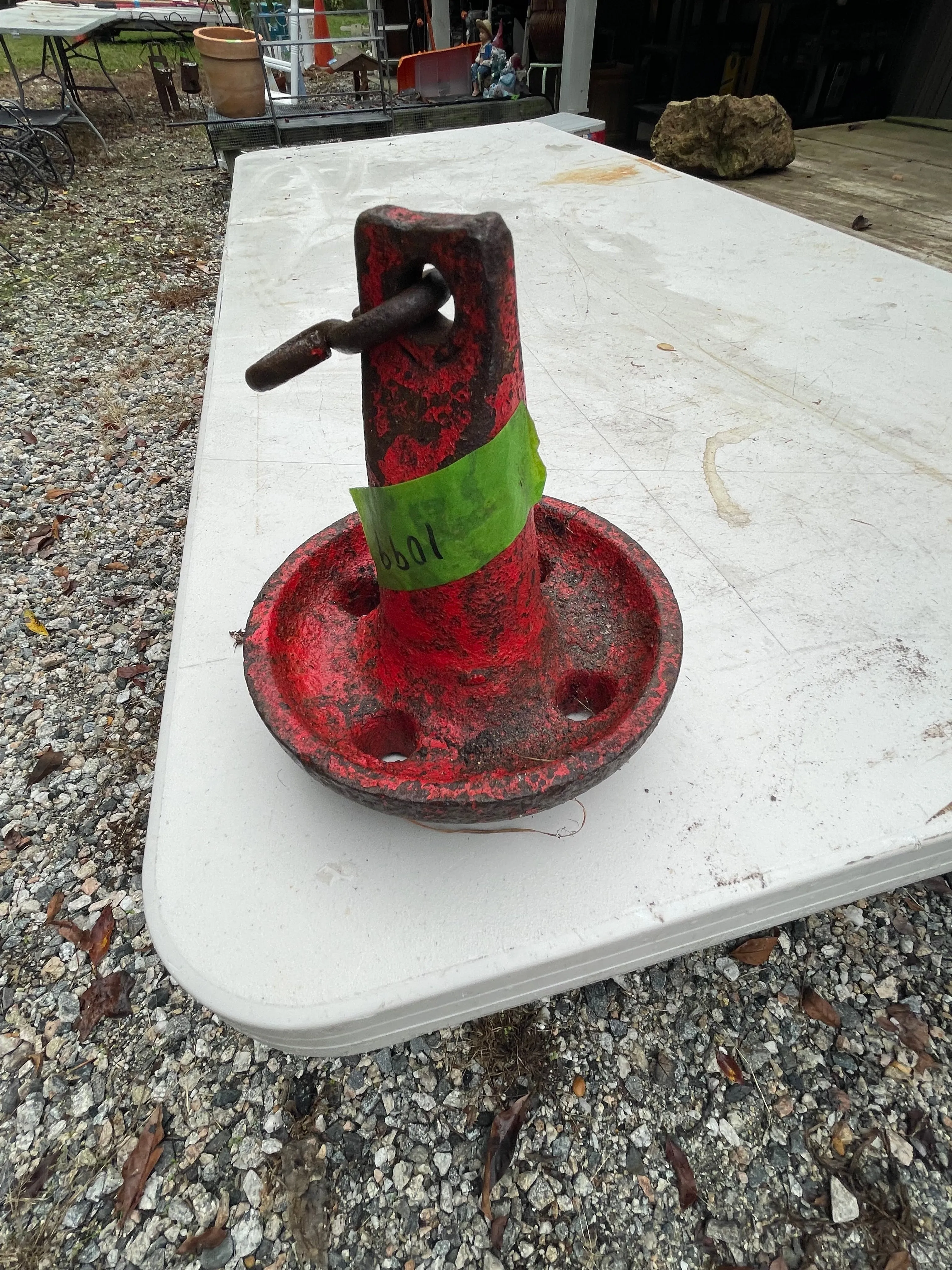 Anchor, Red