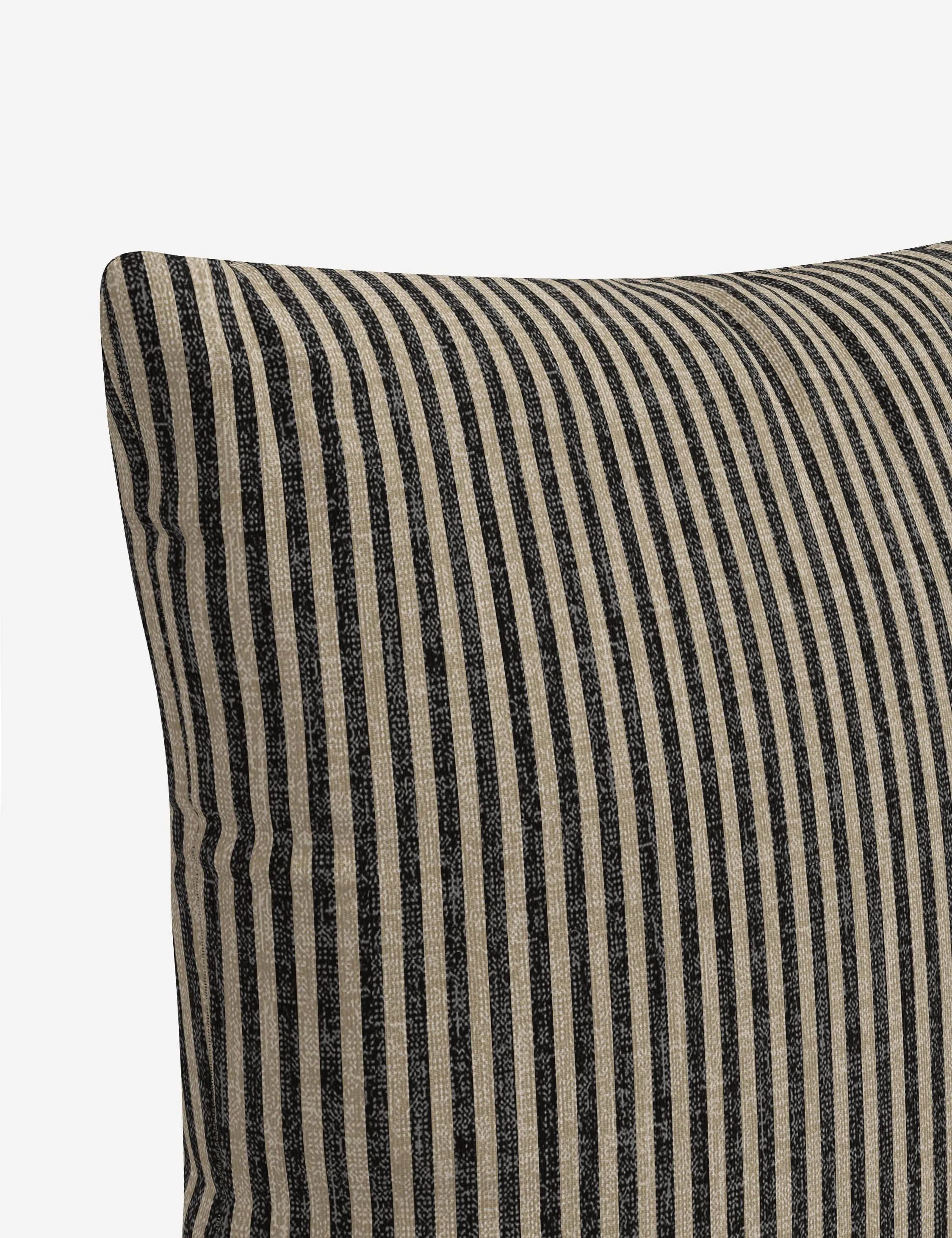 Appleyard Indoor / Outdoor Pillow