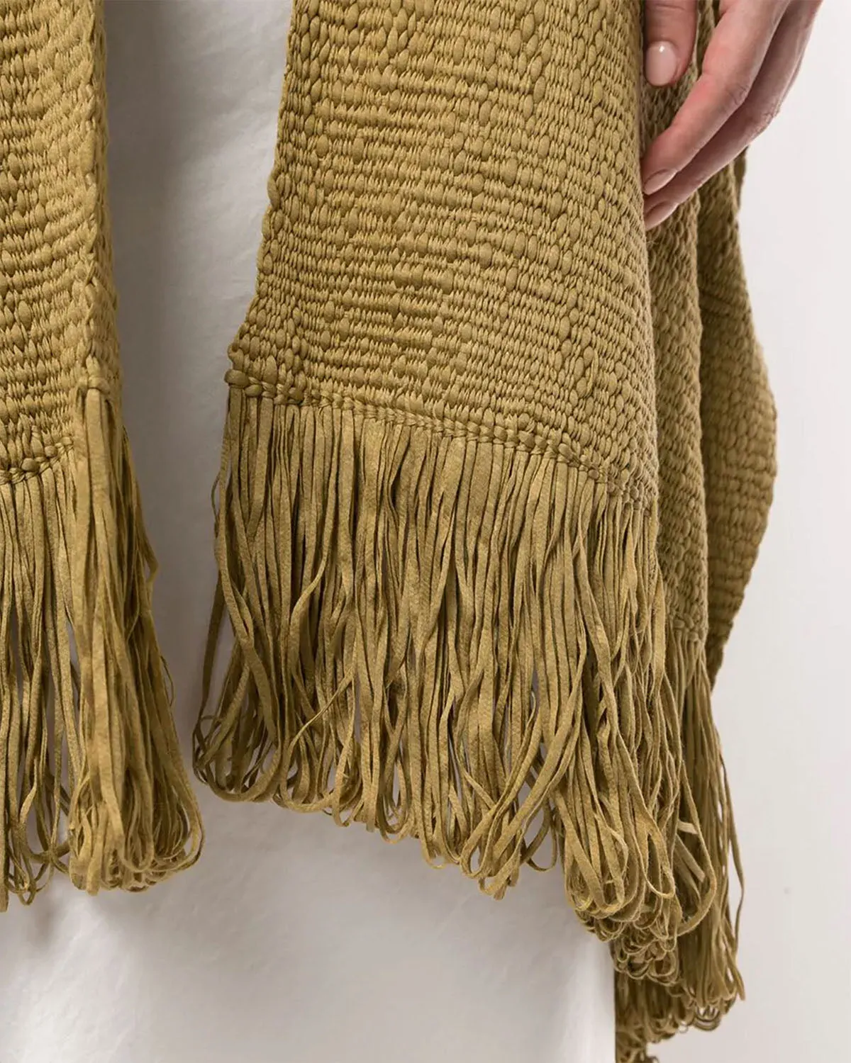 Curvy Fringe Duster