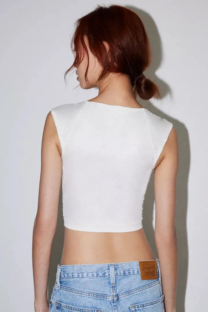 DIAMOND NECK CROP TOP