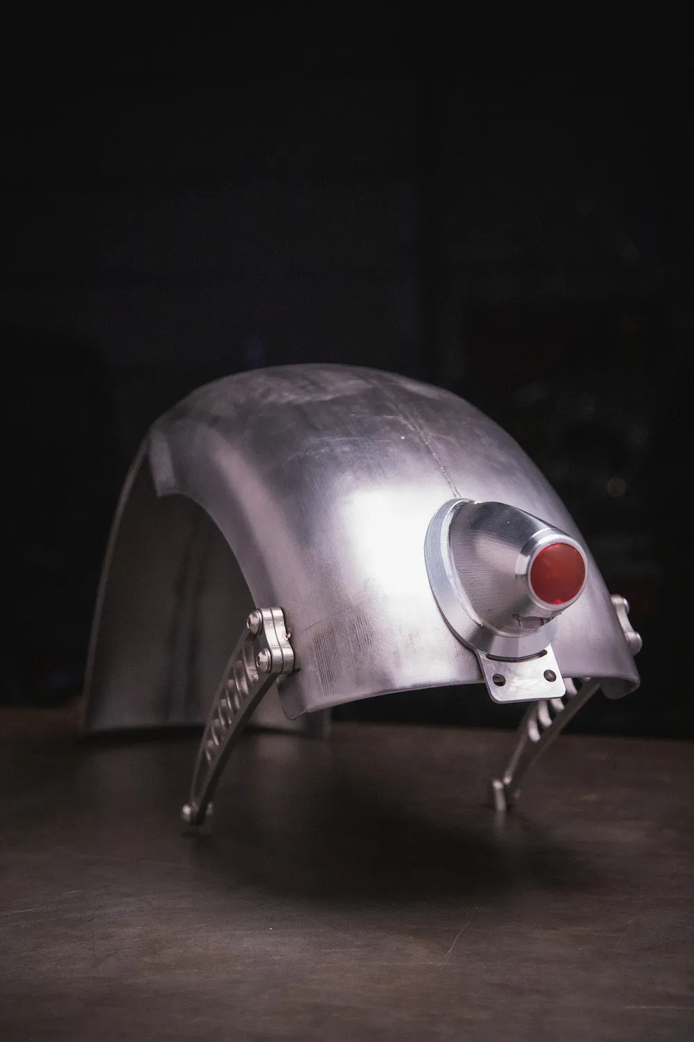 FLAT28 Super Deluxe 28” Rear Fender with Mini Web Struts and Popes Nose Taillight