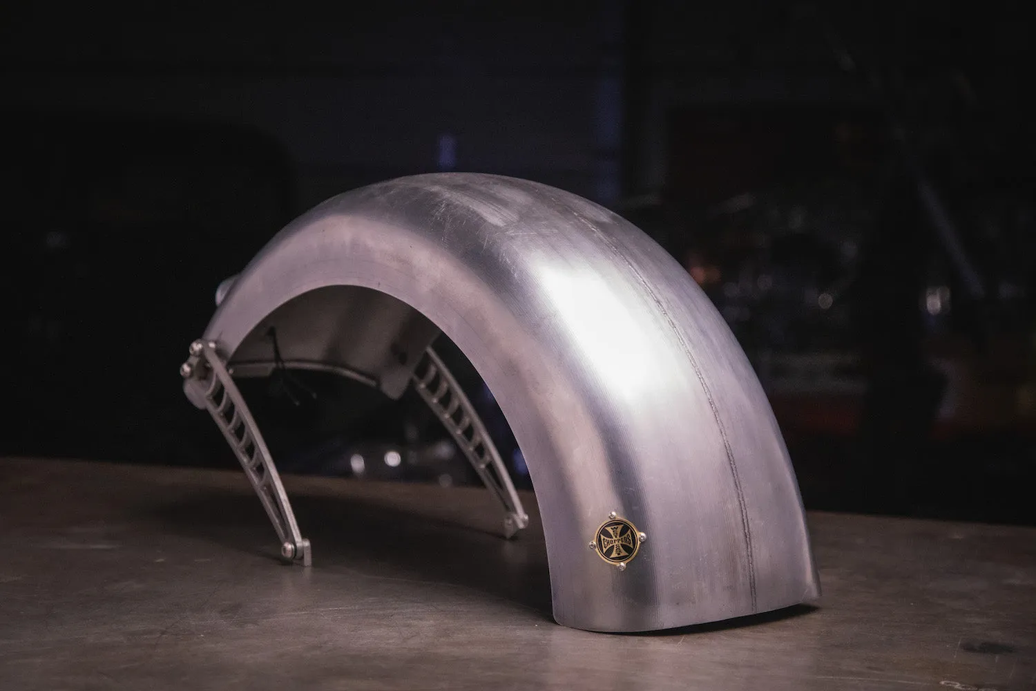 FLAT28 Super Deluxe 28” Rear Fender with Mini Web Struts and Popes Nose Taillight