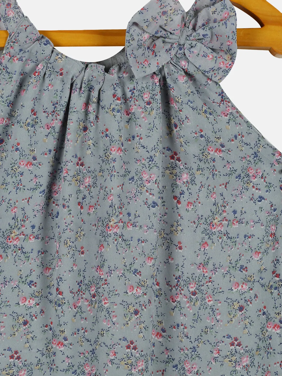 Girls Halter Neck Strap Top With Bow