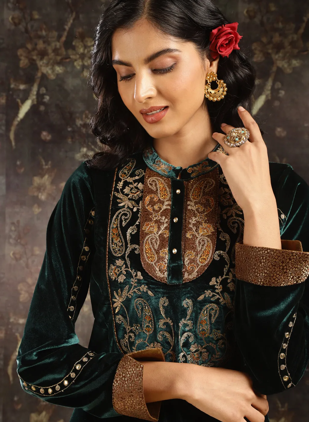 Green Embroidered Velvet Kurta Set with Button Detailing