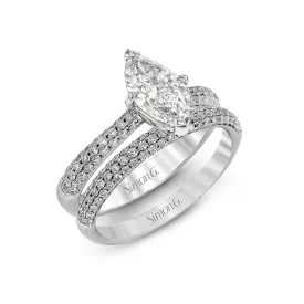 Marquise-cut Engagement Ring & Matching Wedding Band in 18k Gold with Diamonds