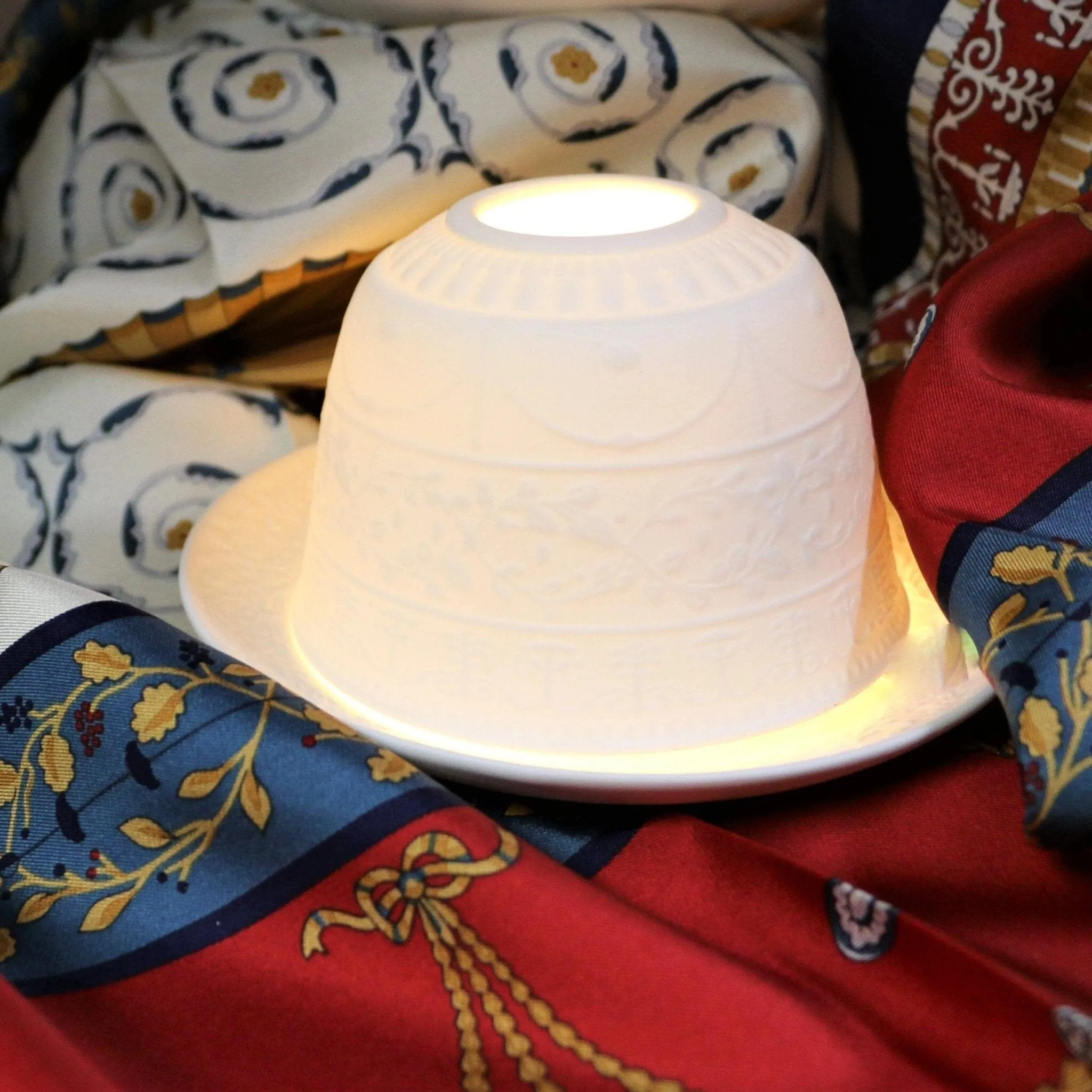 Mount Vernon Tea Light Holder