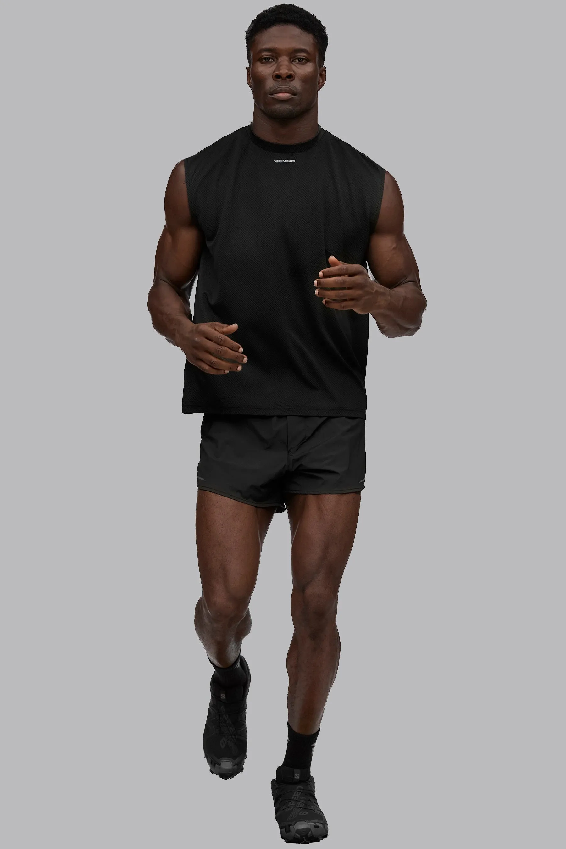 V_DRY GRAPHIC BOXY SLEEVELESS T-SHIRT - Black
